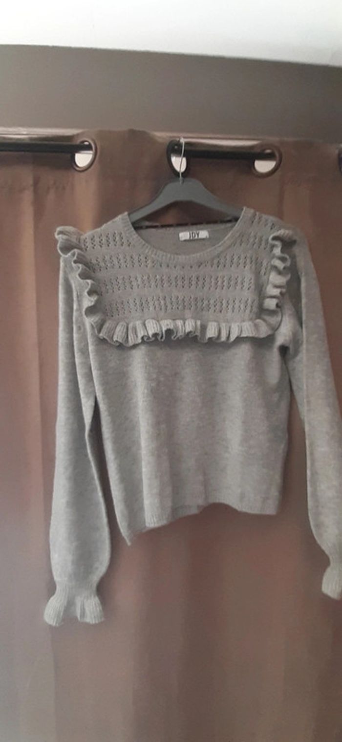 Pull doux gris XS - photo numéro 3