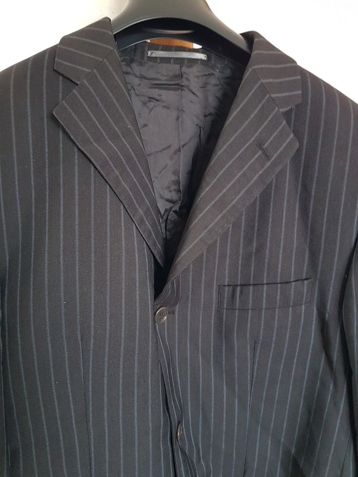 Blazer homme gris foncé rayé gris clair à boutons. 100% pure laine vierge. Devred. Taille 50. - photo numéro 2