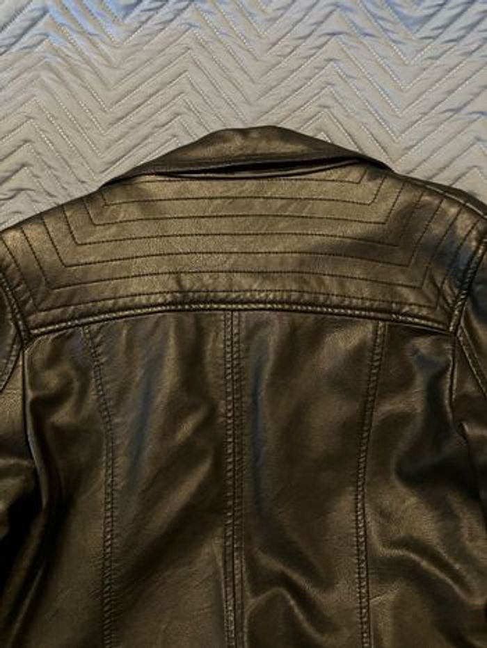Beau blouson noir col amovible - photo numéro 5