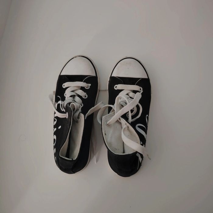Baskets noires en toile montante taille 34