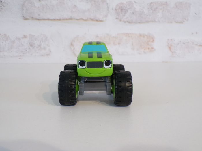 Monster Trucks - Pickle - Les monstres Machines (J5) - photo numéro 4