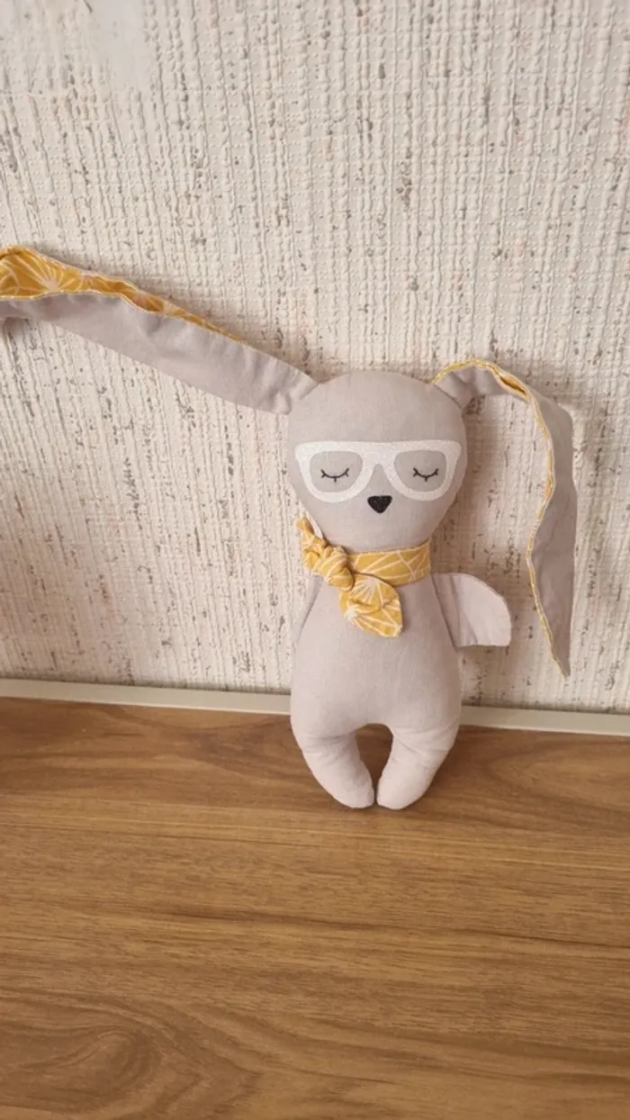 Peluche lapin a lunette - photo numéro 2