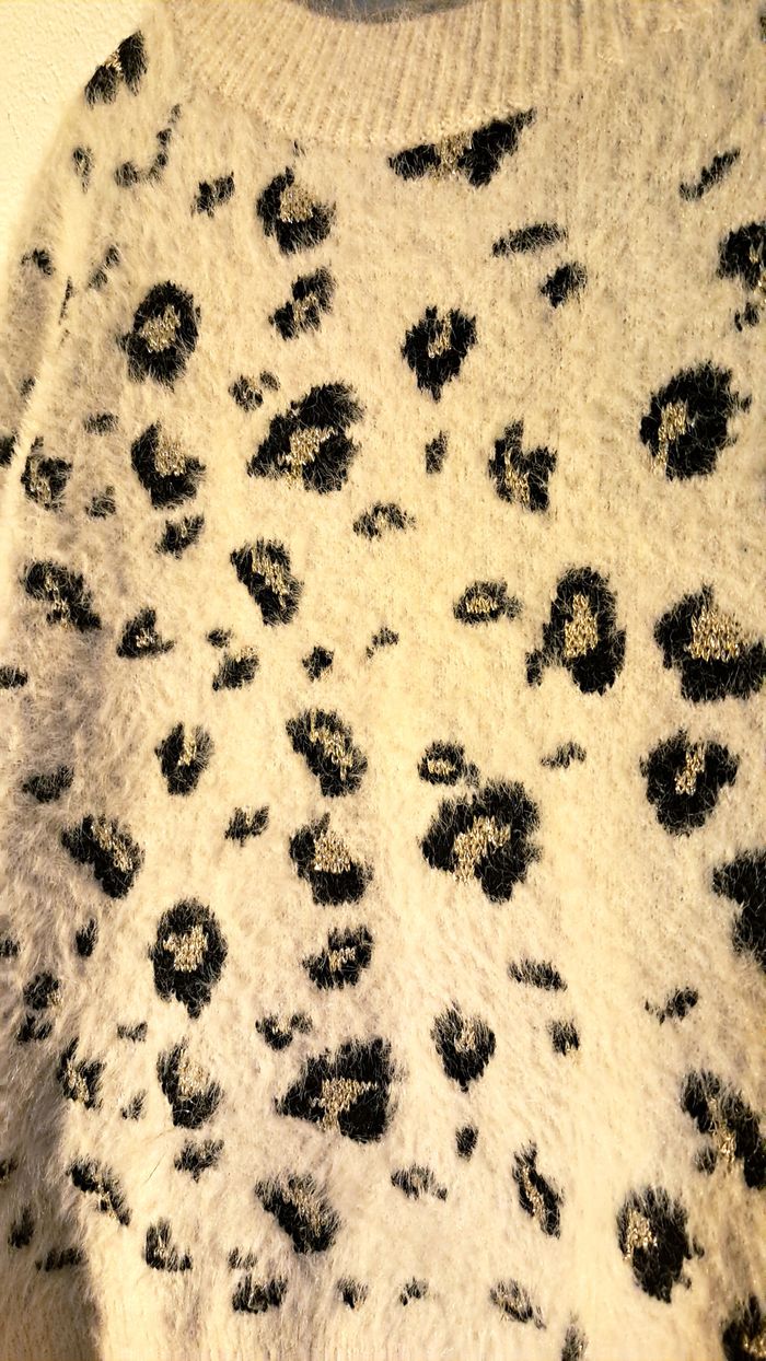 Pull léopard chic – Kilibbi – Taille M/L - photo numéro 2