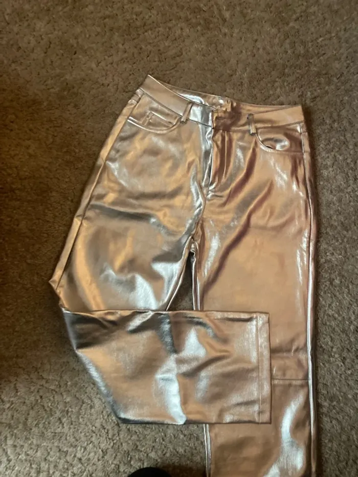Pantalon argenté - photo numéro 3