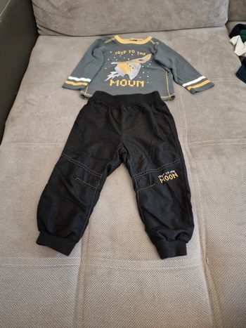 Ensemble tee-shirt manches longues + pantalon+ chaussettes