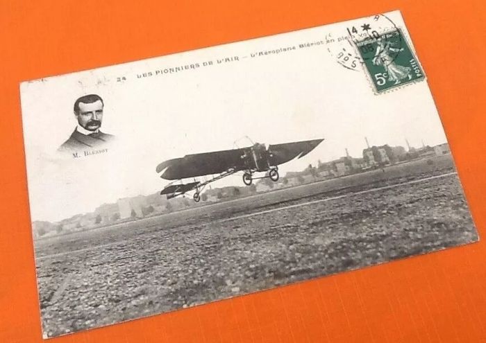 Carte postale ancienne Les Pionniers de l' Air L' Aéroplane Blériot en plein vol - photo numéro 4
