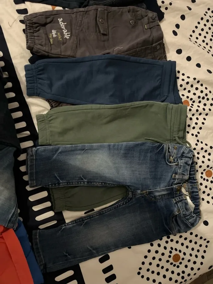 Lot 11 pantalon/short 12 mois - photo numéro 4