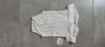 Bodies blanc bébé 6 mois