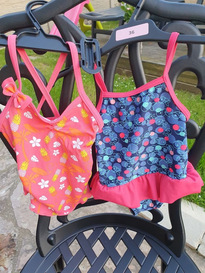 Lot Maillot de bain 12 mois et polo de plage