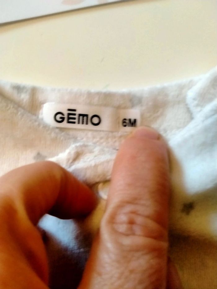 Lot de 2 pyjamas bébé 6 mois - photo numéro 4