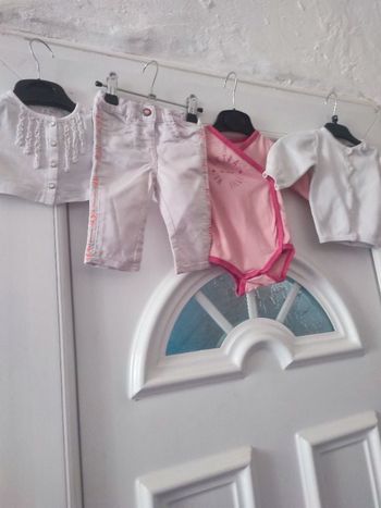 #kytie3moisfille. Lot de 7 articles taille 3 mois