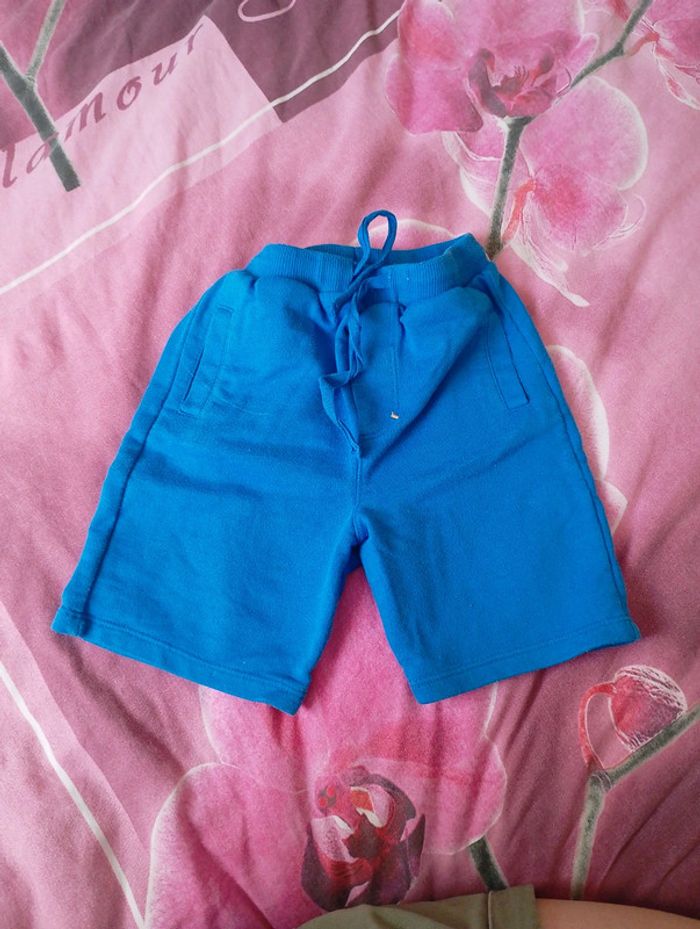#manu_7896garcon2ans short
