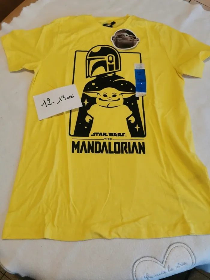 T shirt star wars  taille 12-13 ans neuf