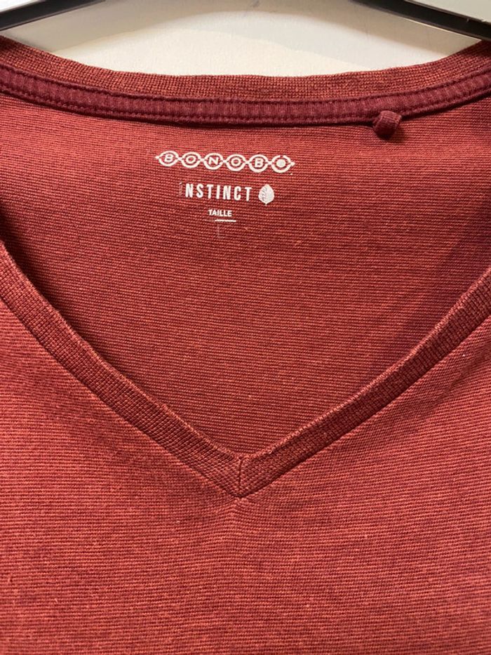 Teeshirt bordeaux col V Bonobo taille L - photo numéro 3