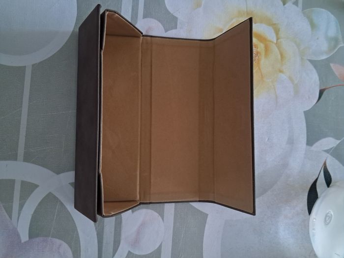 Boîte à lunettes - photo numéro 2