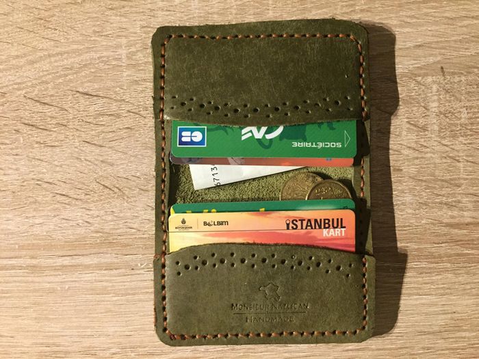 porte-cartes femme fait main