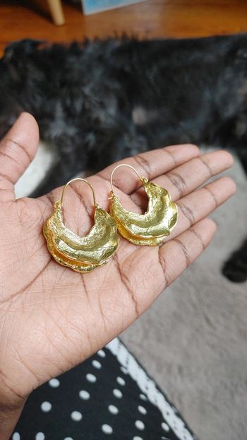 Boucle d'oreille fulani créole peulh peuls en métal doré subsaharienne Afrique