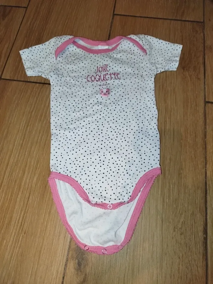 Lot de 9 bodies bébé fille 24 mois manches courtes - photo numéro 4
