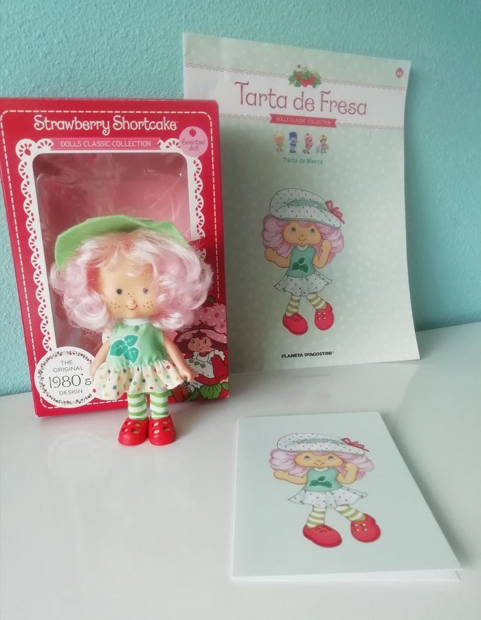 Poupée charlotte aux fraises strawberry shortcake