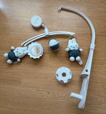 Mobile musical Miffy