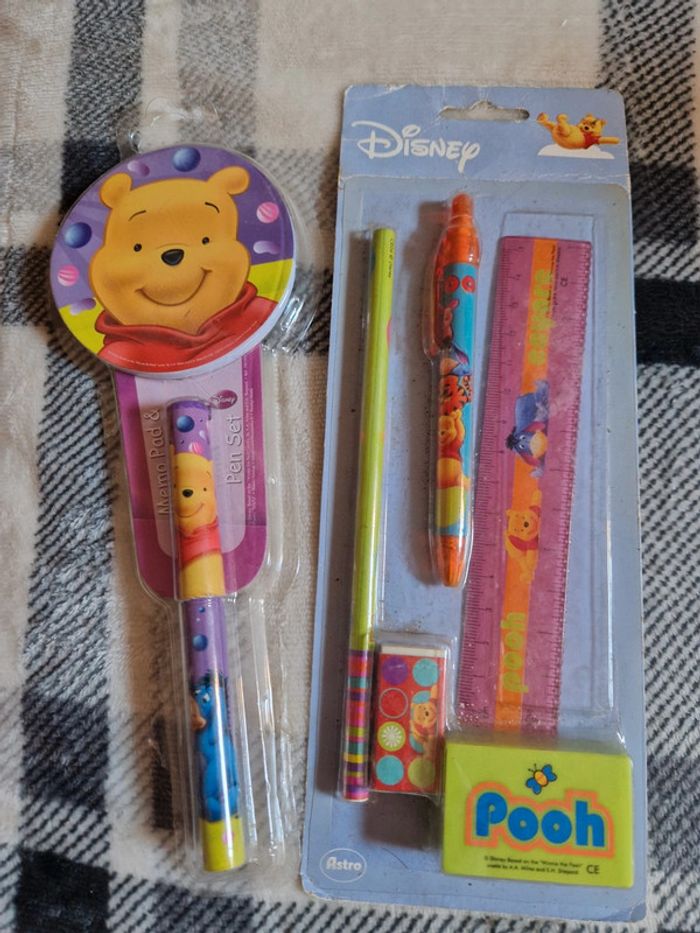 Lot crayons règle gomme taille crayons winnie l'ourson