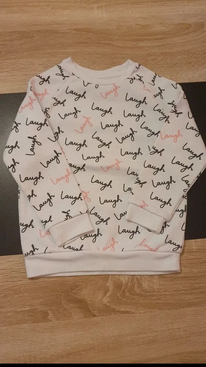 Pull 24-36 mois