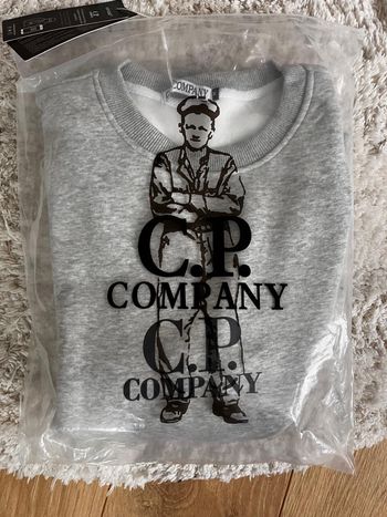 🔥 Pull CP Company gris – Taille M – NEUF 🔥