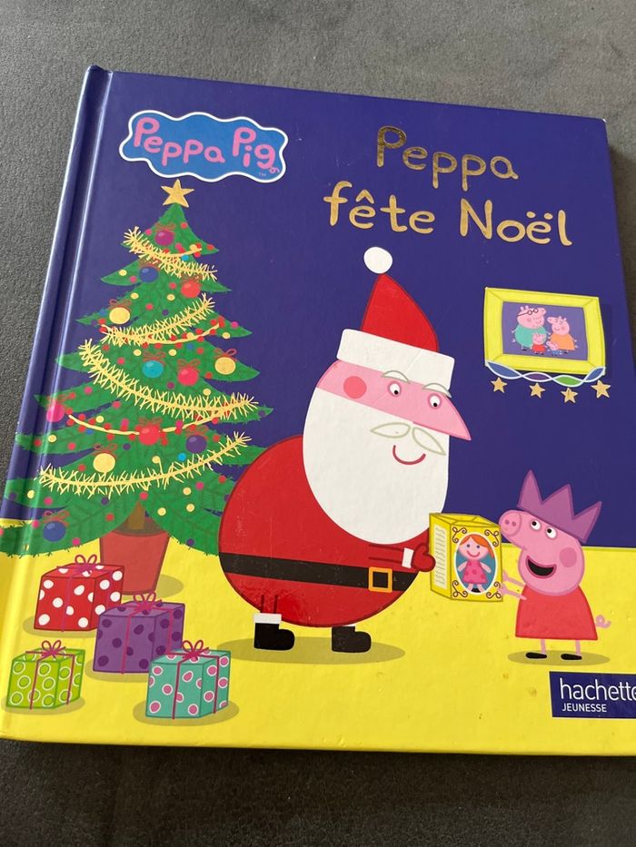 Livre peppa piG fête Noël - photo numéro 1