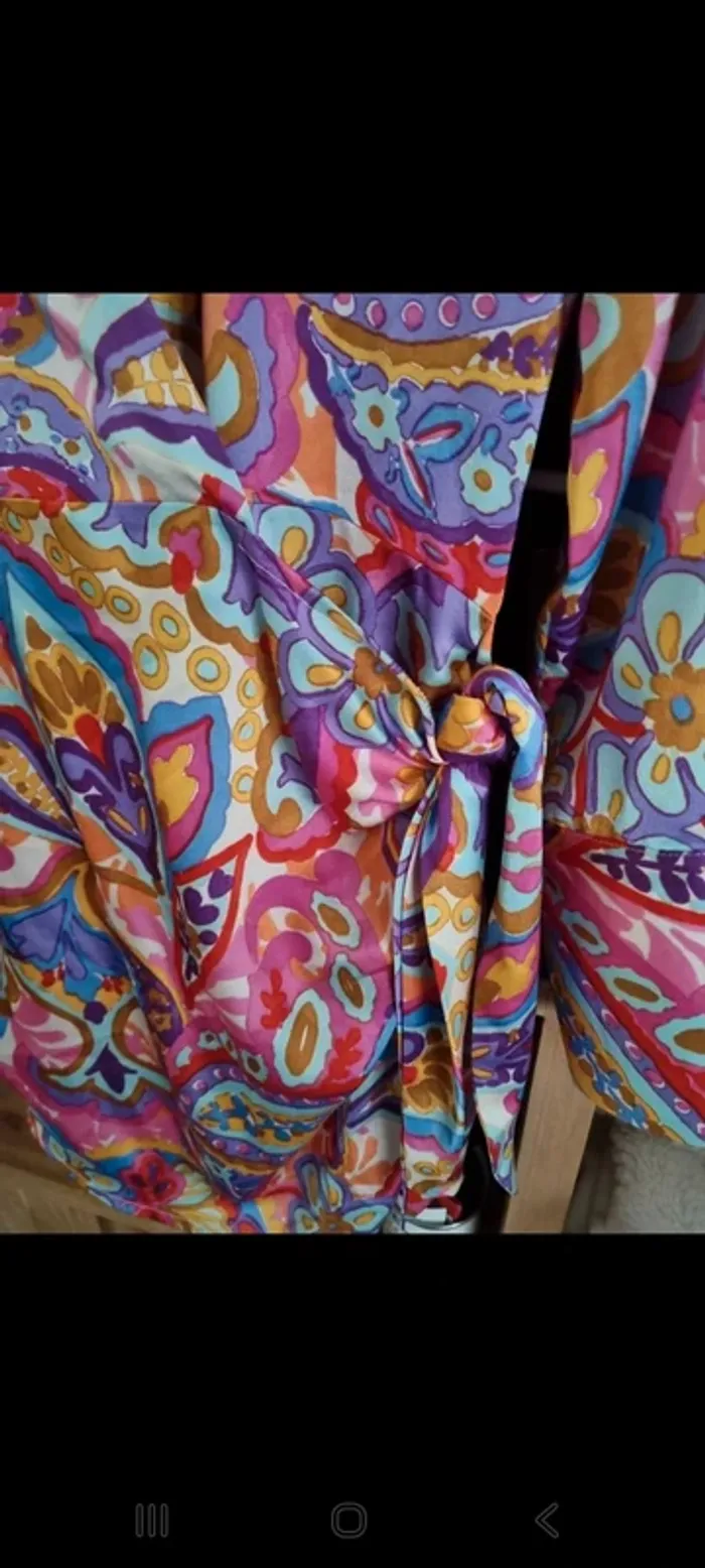 Robe portefeuille très coloré taille 2 - photo numéro 3