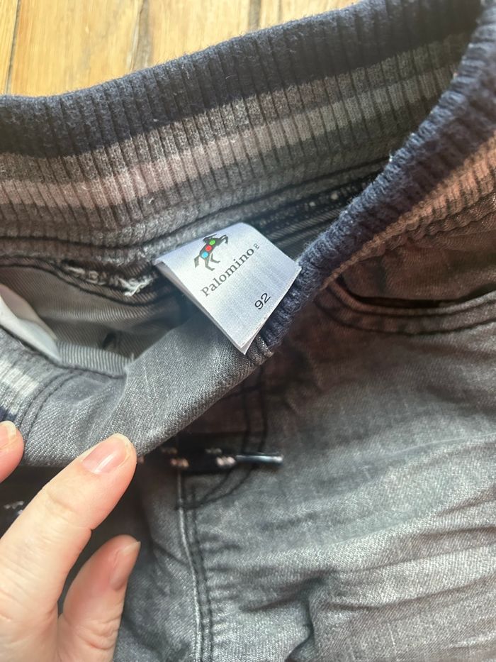 Lot pantalon 18 mois - photo numéro 2