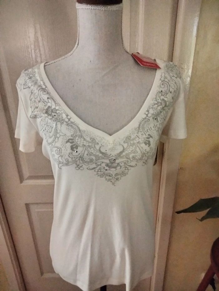 T-shirt neuf avec strass en XXL Esprit
