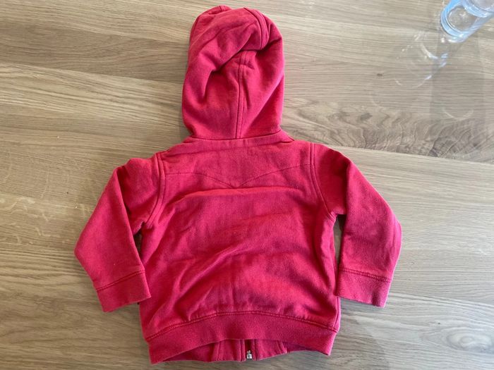 Sweet a capuche Lévis 12 mois - photo numéro 2