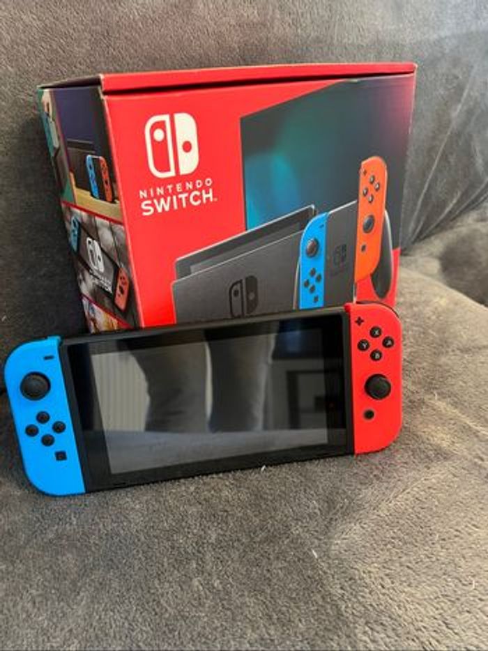 Nintendo Switch - photo numéro 4