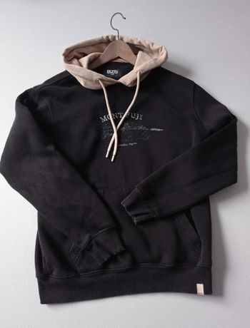 Sweat à capuche Bizzbee S