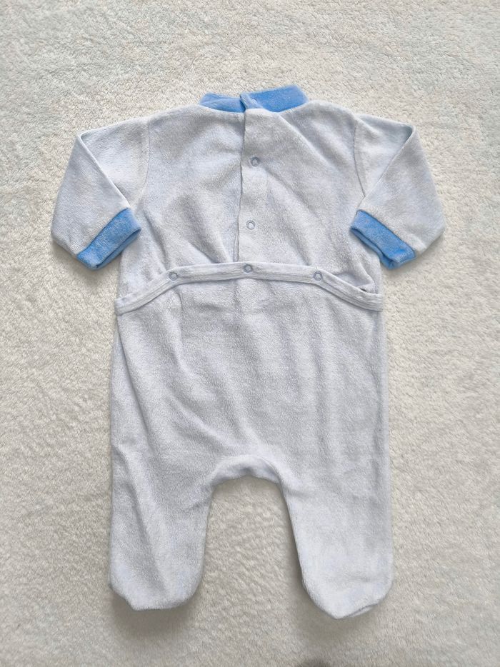 Pyjama 1 mois - photo numéro 2