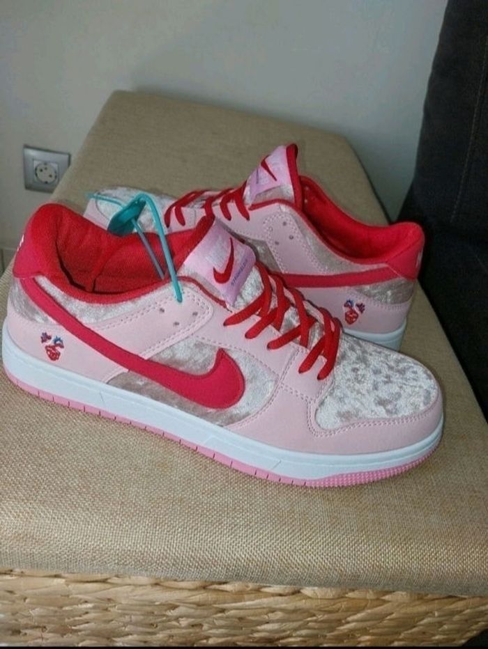 Dunk rose - photo numéro 3