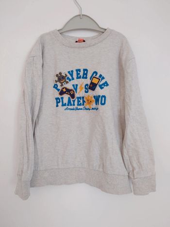 Pull fin tape à l'oeil 5 ans - dressing trié par taille