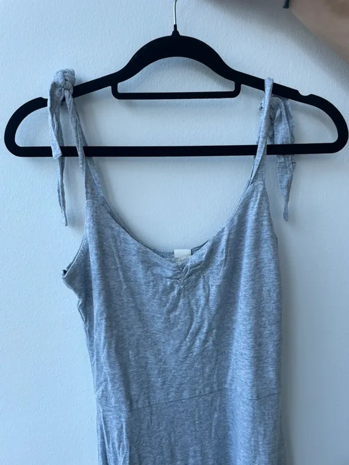 Robe grise H&M