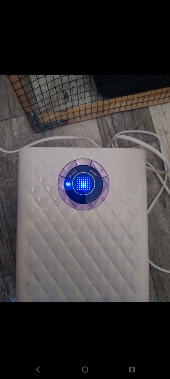 Lampe UV pour faire ses ongles - photo numéro 10