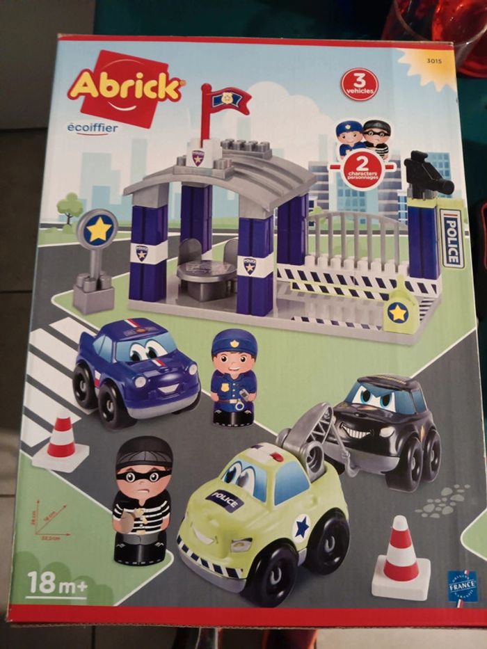 Pack abrick ( genre lego pour bebe) thème police