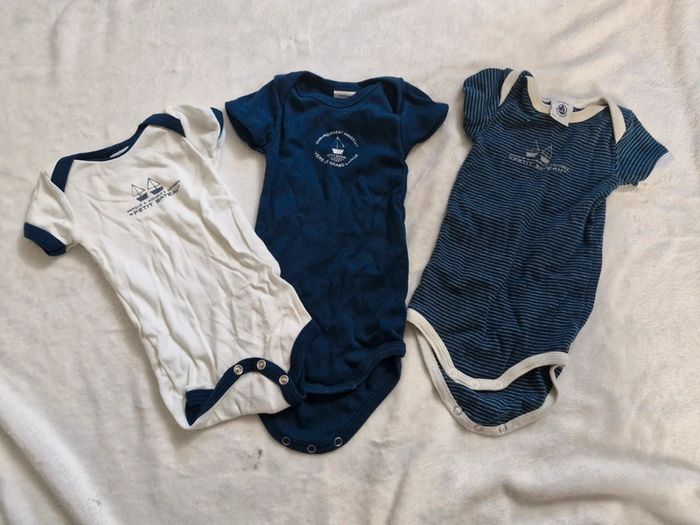 Lot body manches courtes petit bateau