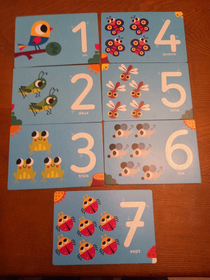 Lot 7 grandes cartes