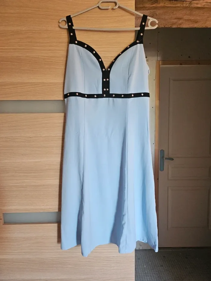 👗 Robe d'été très jolie 👗