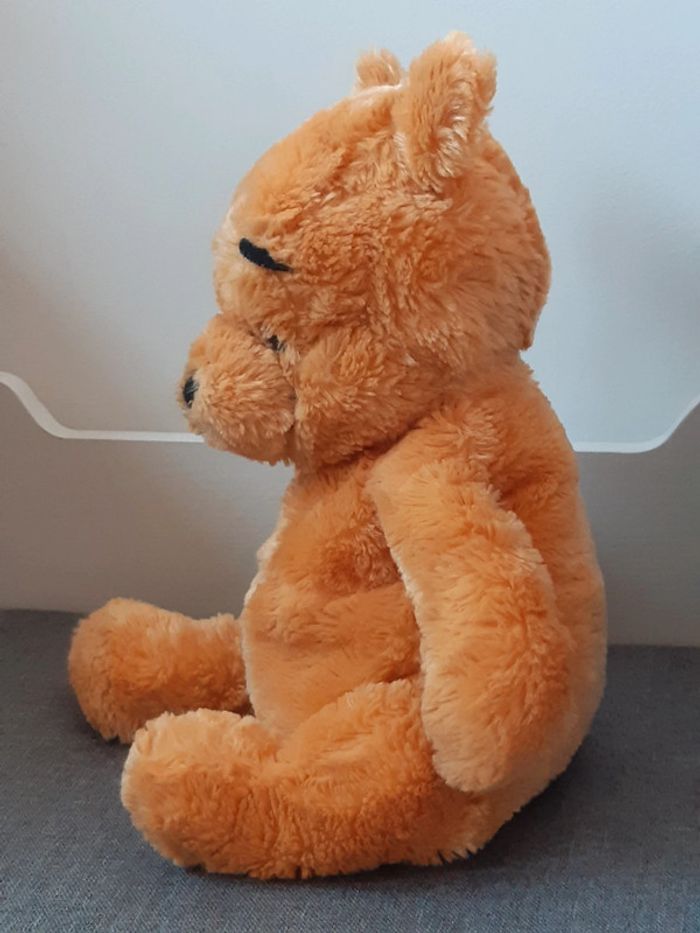 Peluche / doudou Disney Store Winnie L'ourson - photo numéro 5