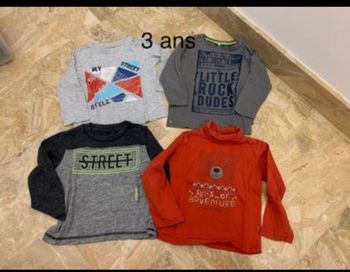 Lot 4 t shirts 3 ans