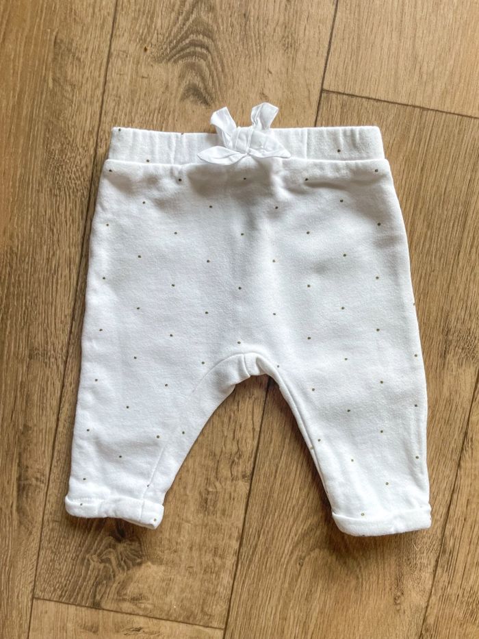 Lot vêtements bébé fille Kiabi taille 6 mois - photo numéro 8