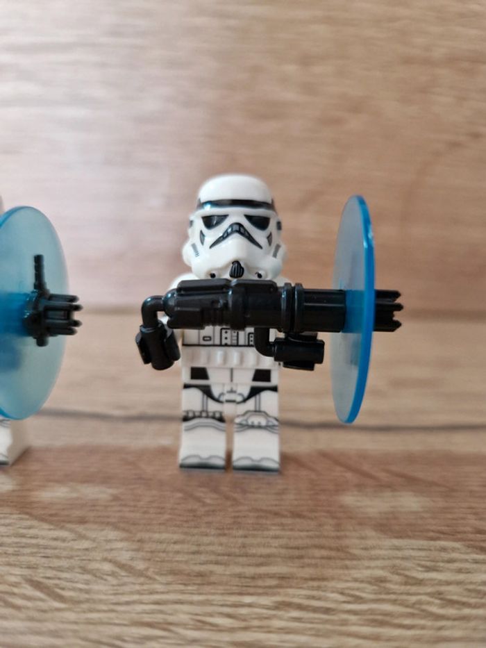 Figurines type lego 2 stormtroopers star wars - photo numéro 2