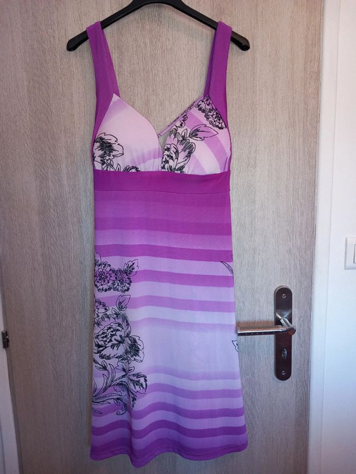 Magnifique robe XL neuve