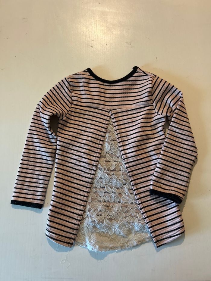 Vend ensemble haut fille 3 ans - photo numéro 8