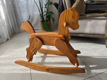 Cheval à bascule en bois vintage – Jouet ancien